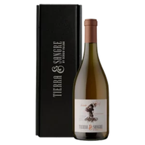 Tierra y Sangre Chardonnay con Estuche disponible en Santos y Cepas